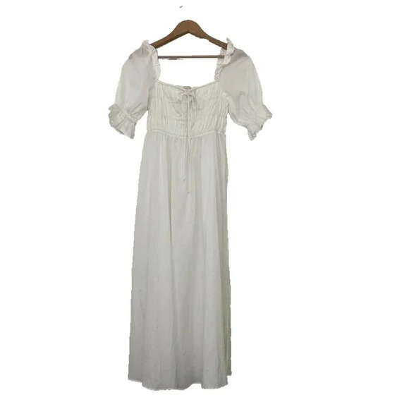 Playa Lucila White Smocked Short Sleeve Midi Dress Size Small - Picture 1 of 6